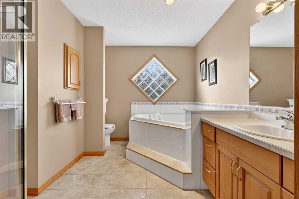 328 Parkview Estates, Strathmore, Alberta  T1P 1K8 - Photo 23 - A2301675