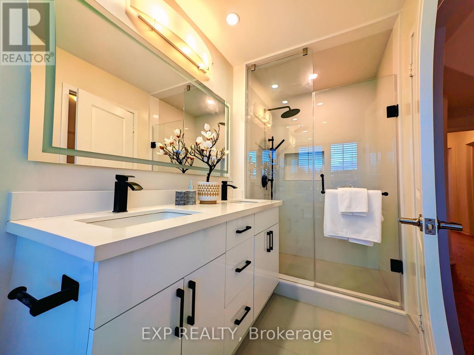 340 Clay Stones Street, Newmarket, Ontario  L3X 0M1 - Photo 32 - N13023312