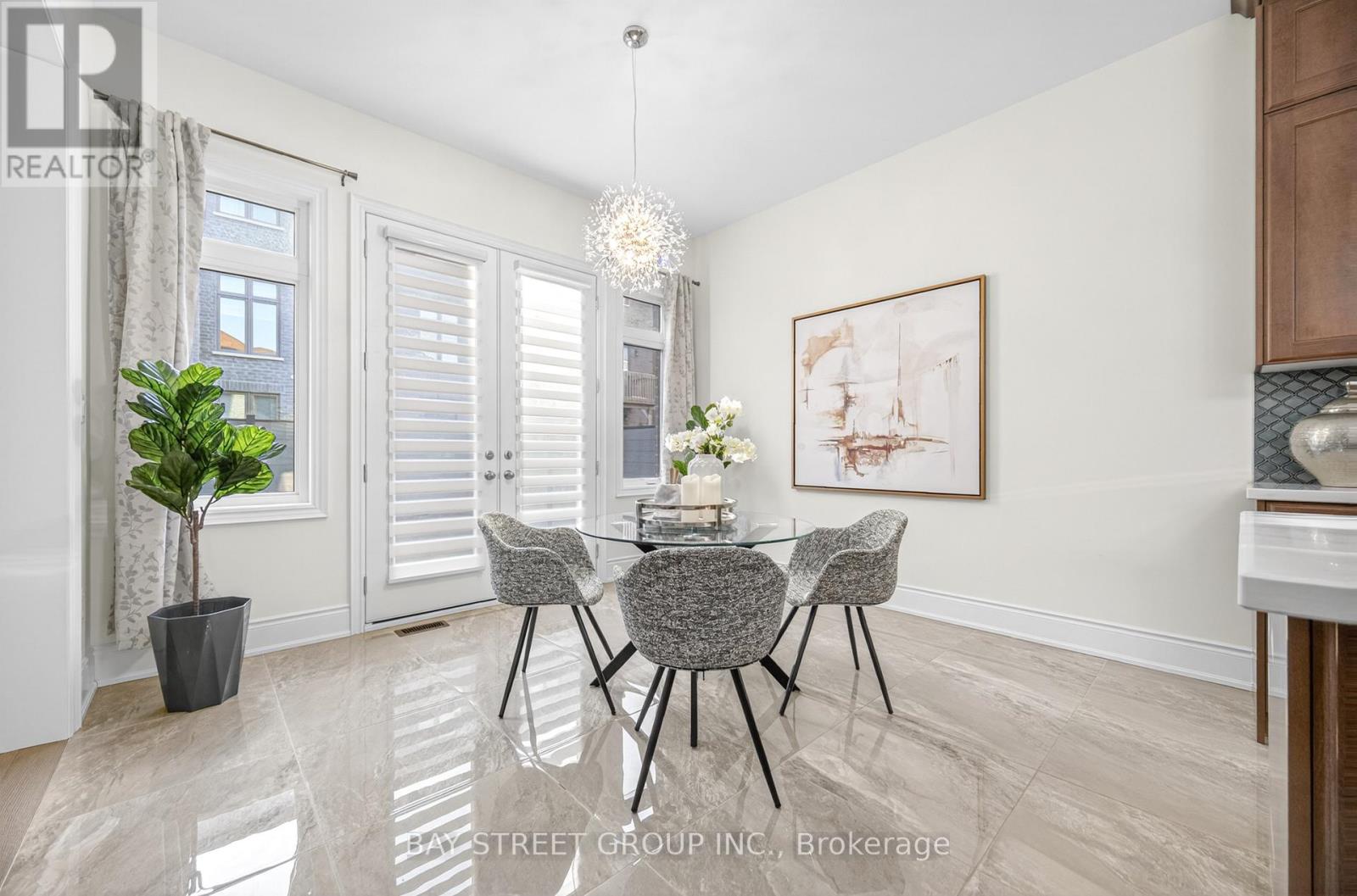 40 Meteorite Street, Richmond Hill, Ontario  L4C 4L9 - Photo 15 - N13023354