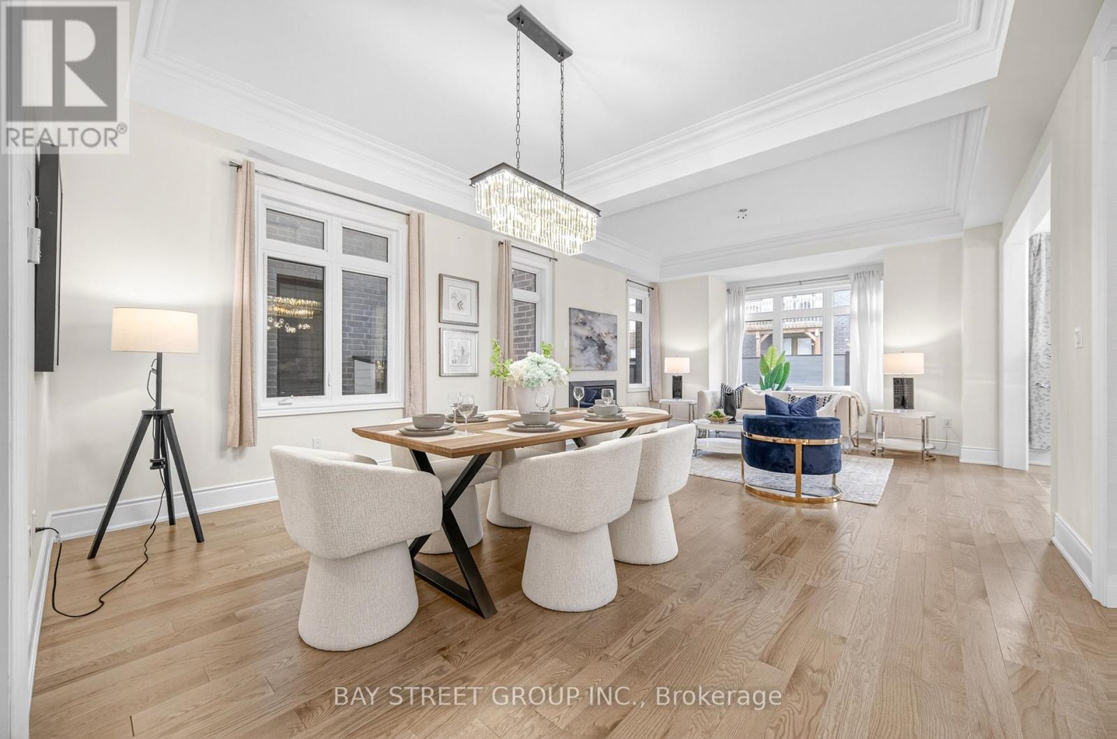 40 Meteorite Street, Richmond Hill, Ontario  L4C 4L9 - Photo 5 - N13023354