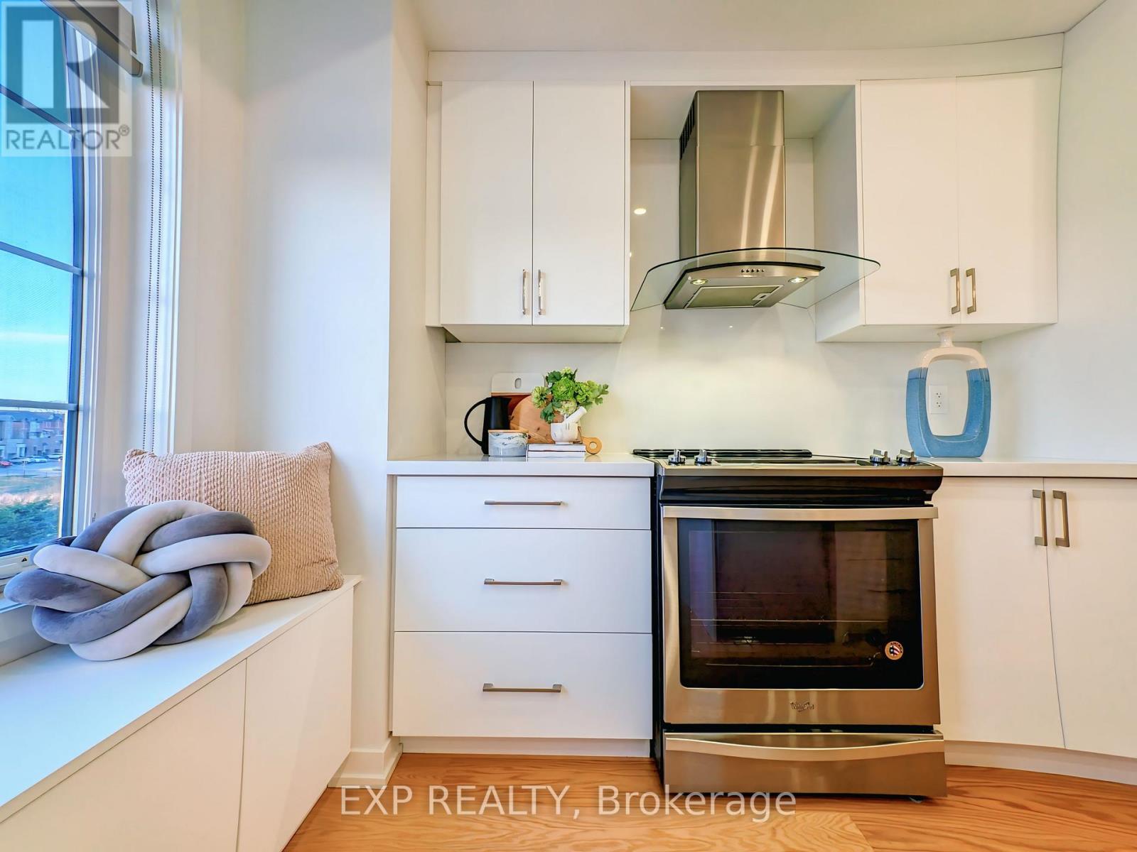 340 Clay Stones Street, Newmarket, Ontario  L3X 0M1 - Photo 9 - N13023312