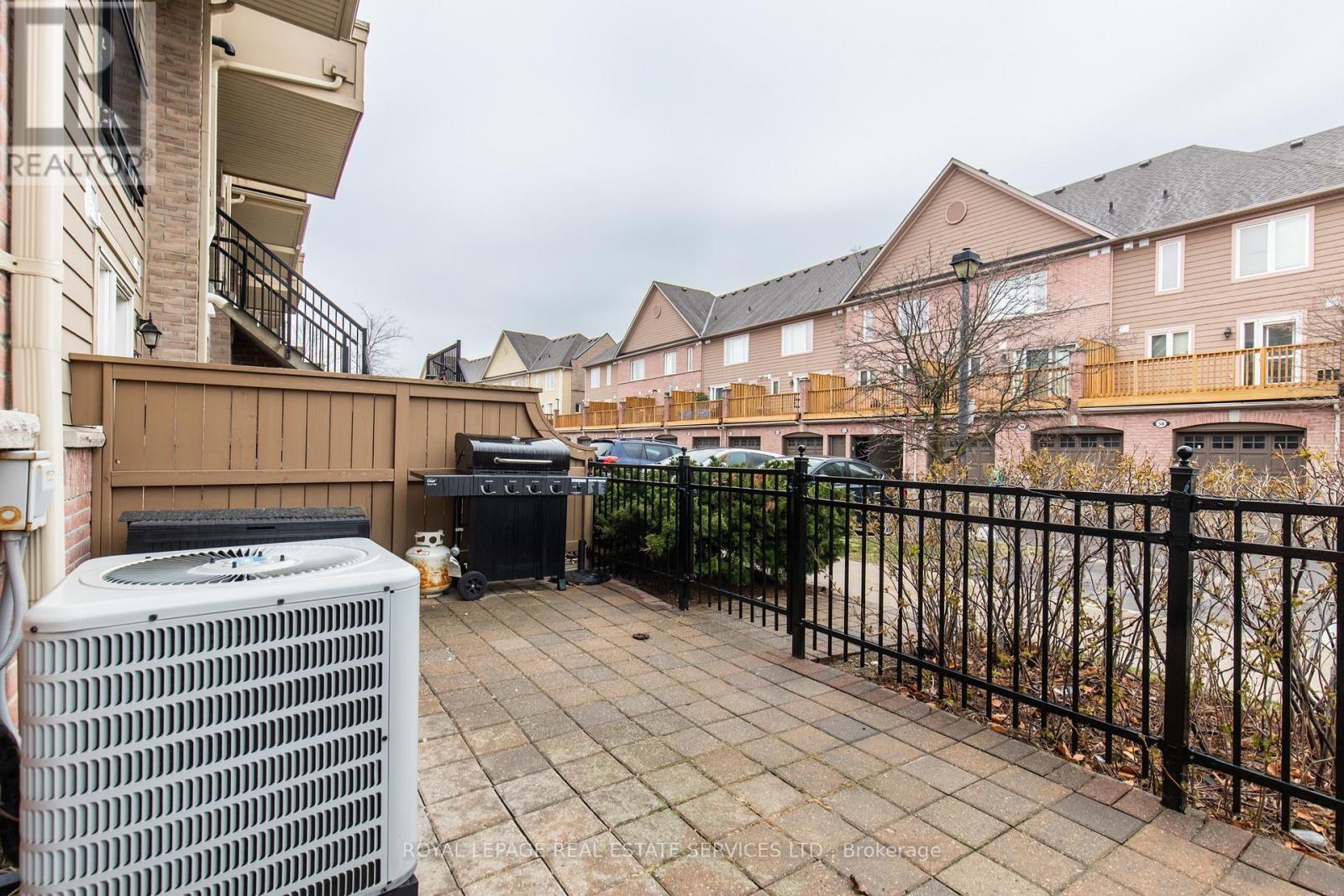 272 - 4975 Southampton Drive, Mississauga, Ontario  L5M 8C9 - Photo 4 - W13023594