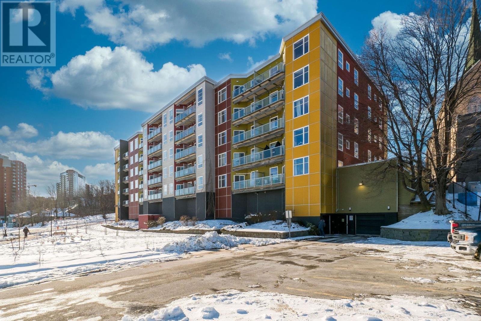 202 5221 Nora Bernard Street, Halifax, Nova Scotia  B3K 0B6 - Photo 1 - 202601483