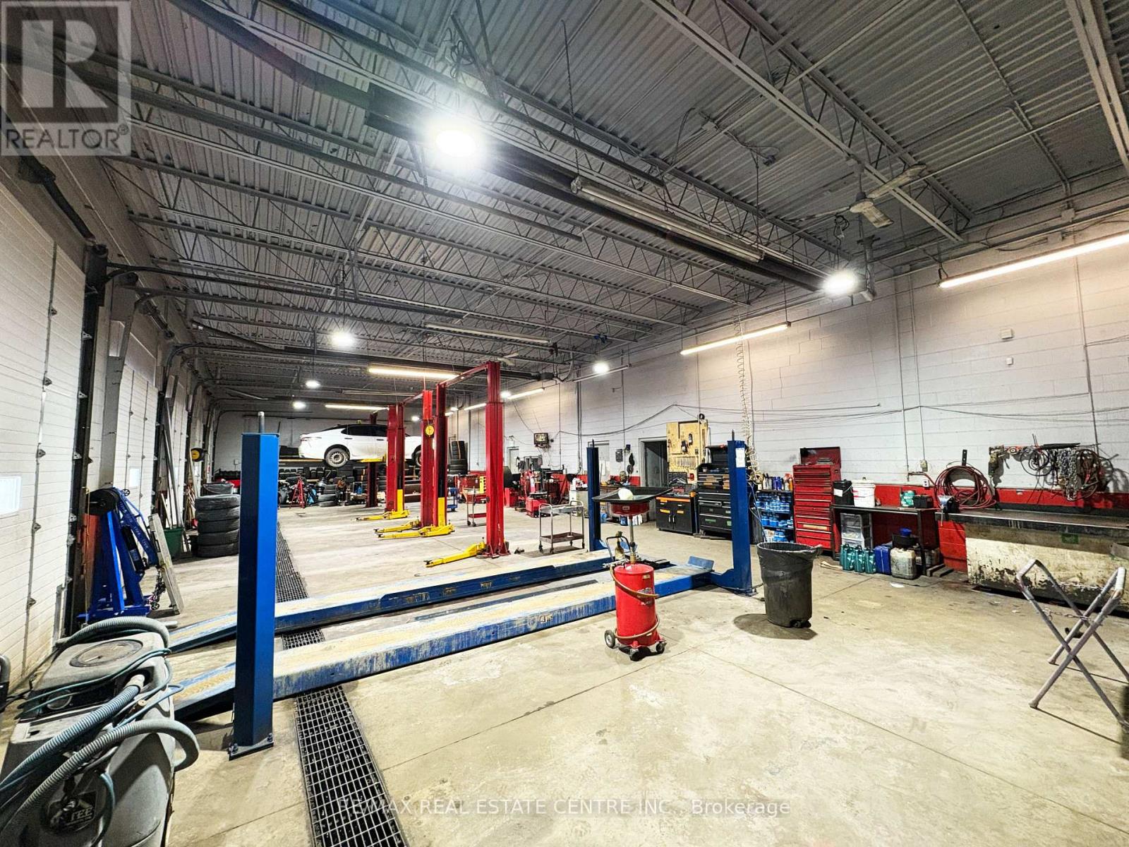 208 Beverly Street, Cambridge, Ontario  N1R 3Z8 - Photo 3 - X13023570