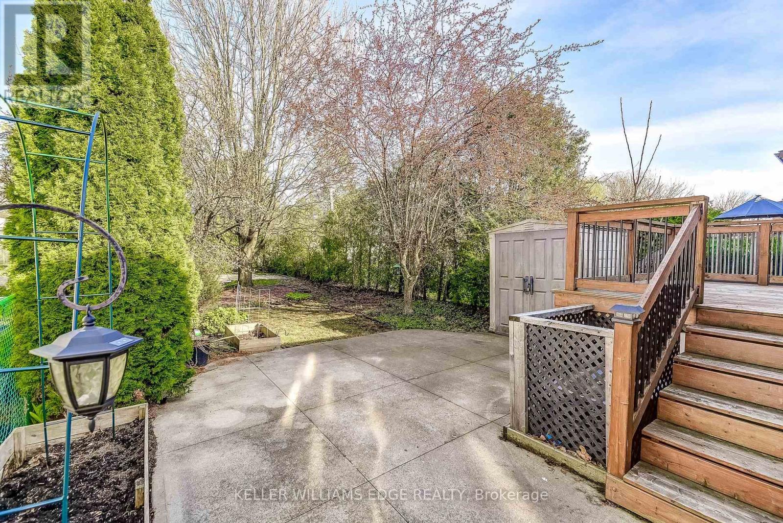 53 East 19th Street, Hamilton, Ontario  L9A 4R9 - Photo 35 - X13023592