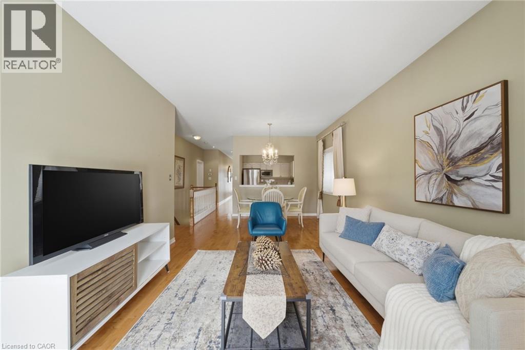 46 Manitoulin Trail, Hamilton, Ontario  L9B 2X8 - Photo 17 - 40805507