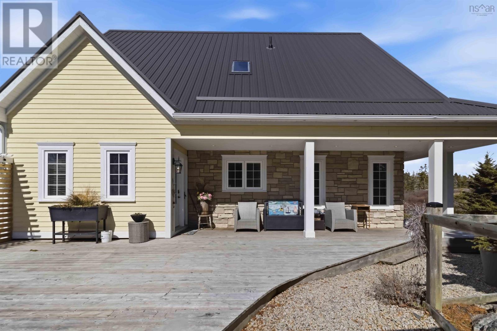 9 Crescent Point Lane, West Dublin, Nova Scotia  B0R 1C0 - Photo 1 - 202606445