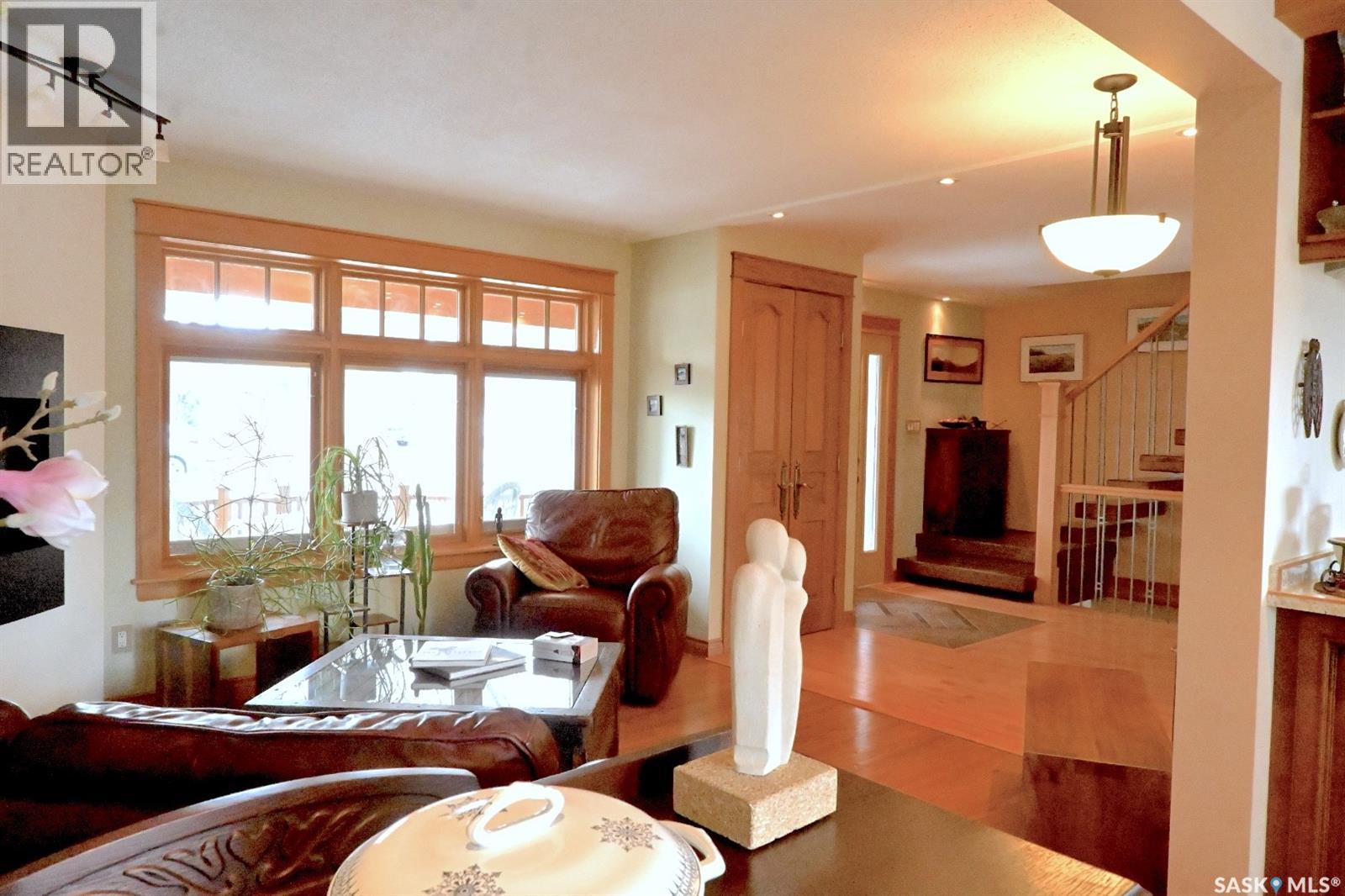 18 Rupert Drive, Saskatoon, Saskatchewan  S7K 1B2 - Photo 7 - SK033504