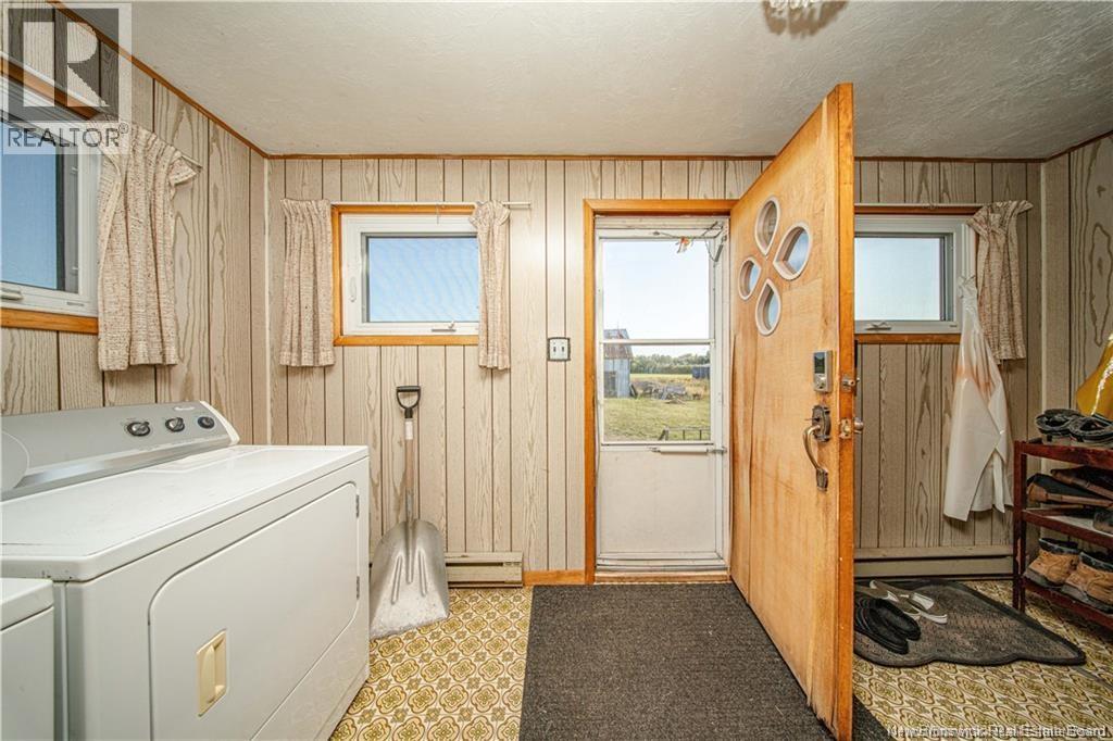 1105 Bas Cap Pele, Cap-Pelé, New Brunswick  E4N 1M3 - Photo 14 - NB137058