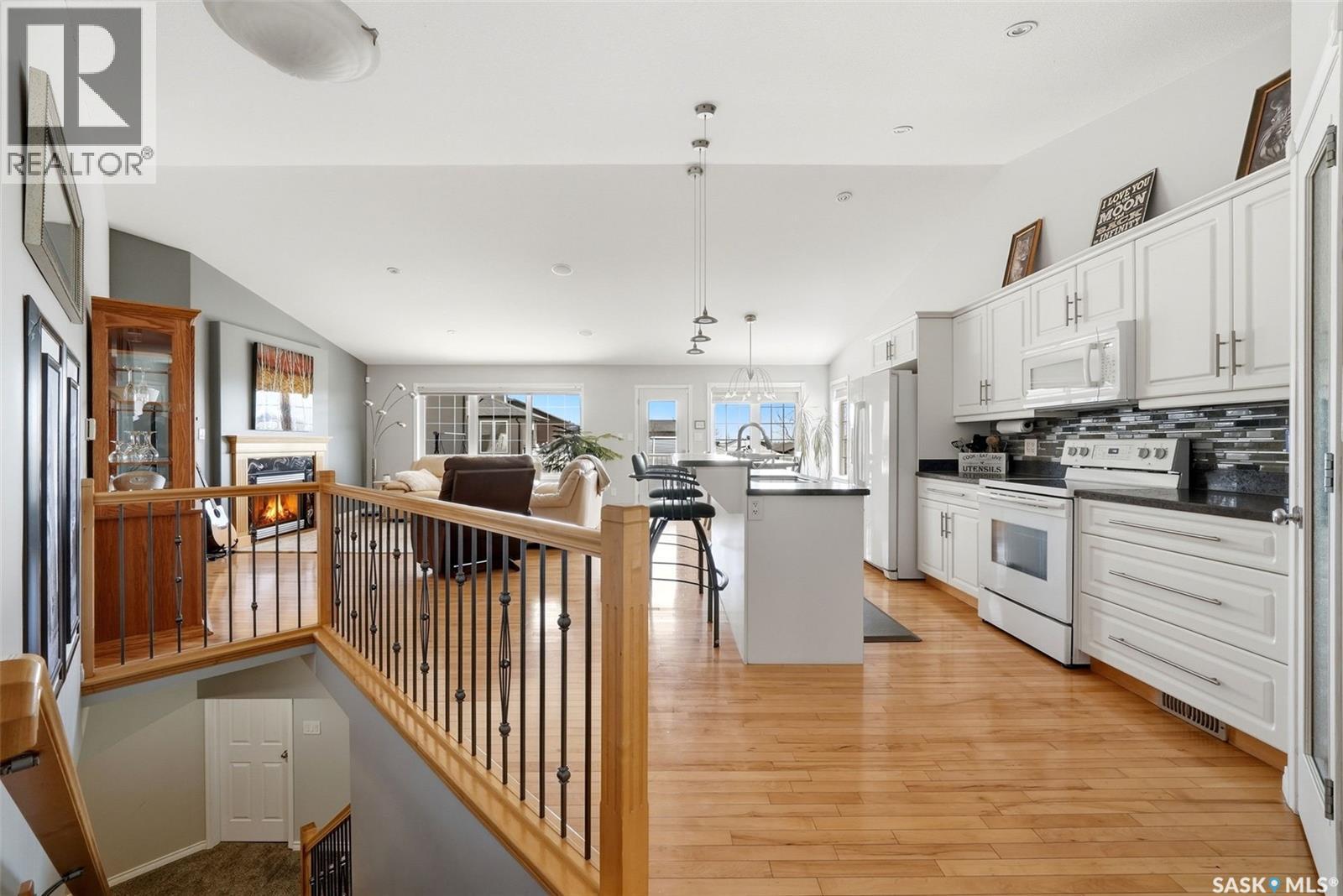 5 Corbin Bay, Grand Coulee, Saskatchewan  S4P 2Z2 - Photo 4 - SK033037