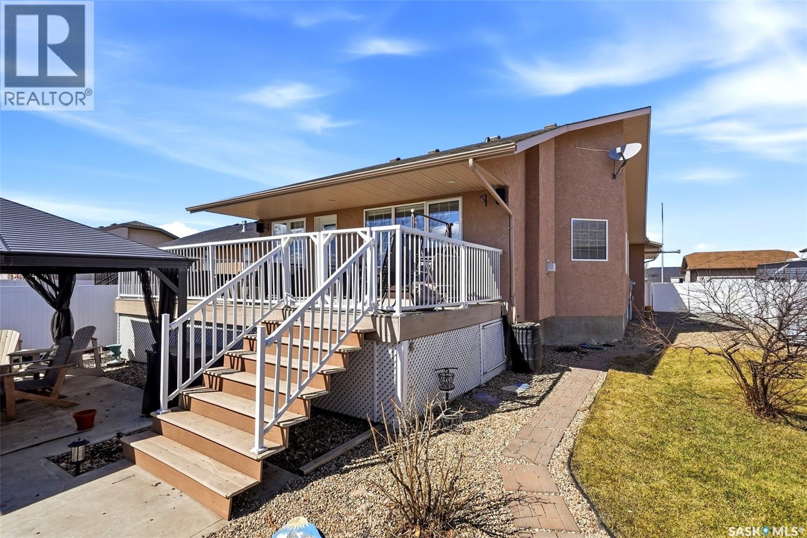 5 Corbin Bay, Grand Coulee, Saskatchewan  S4P 2Z2 - Photo 46 - SK033037