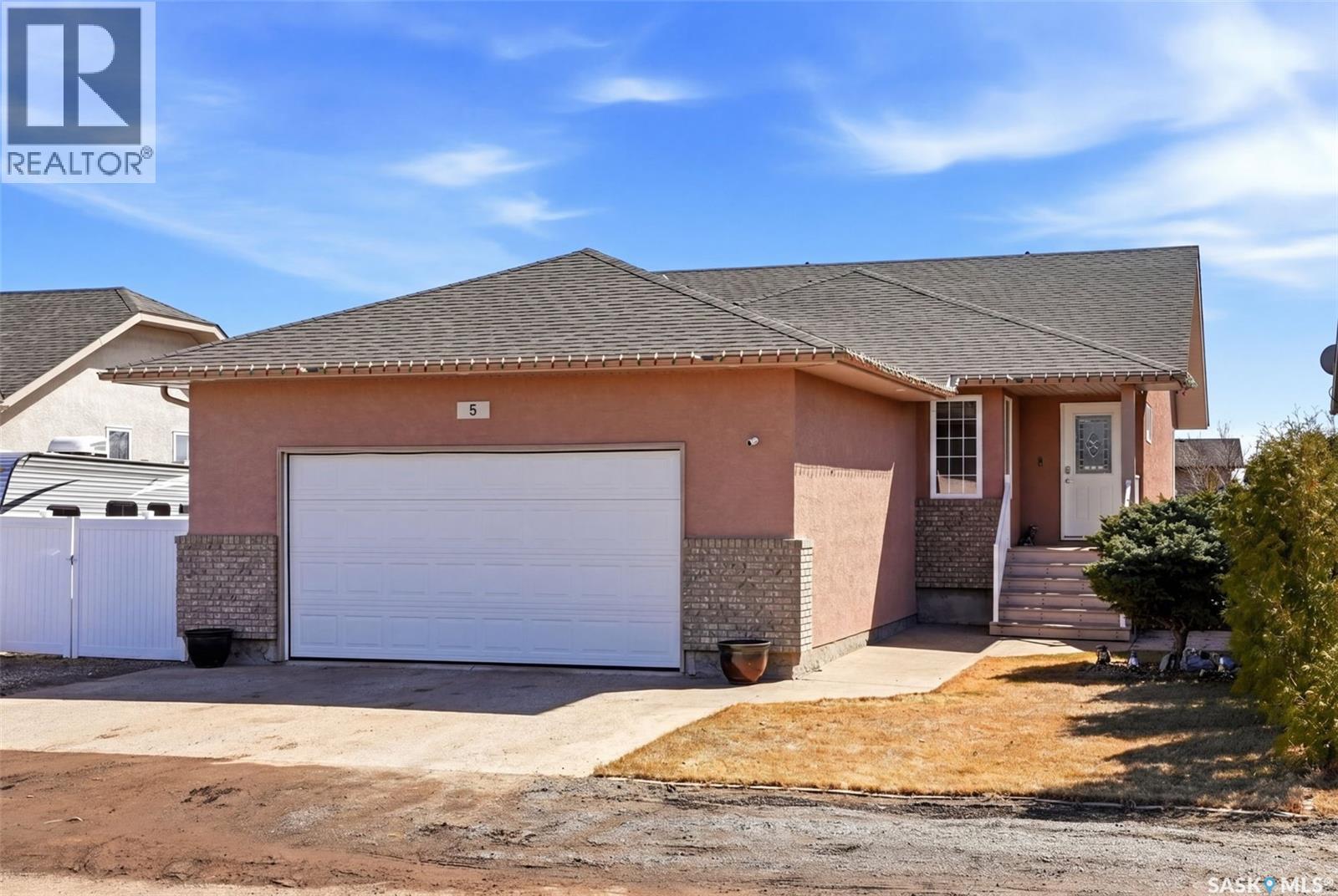 5 Corbin Bay, Grand Coulee, Saskatchewan  S4P 2Z2 - Photo 50 - SK033037