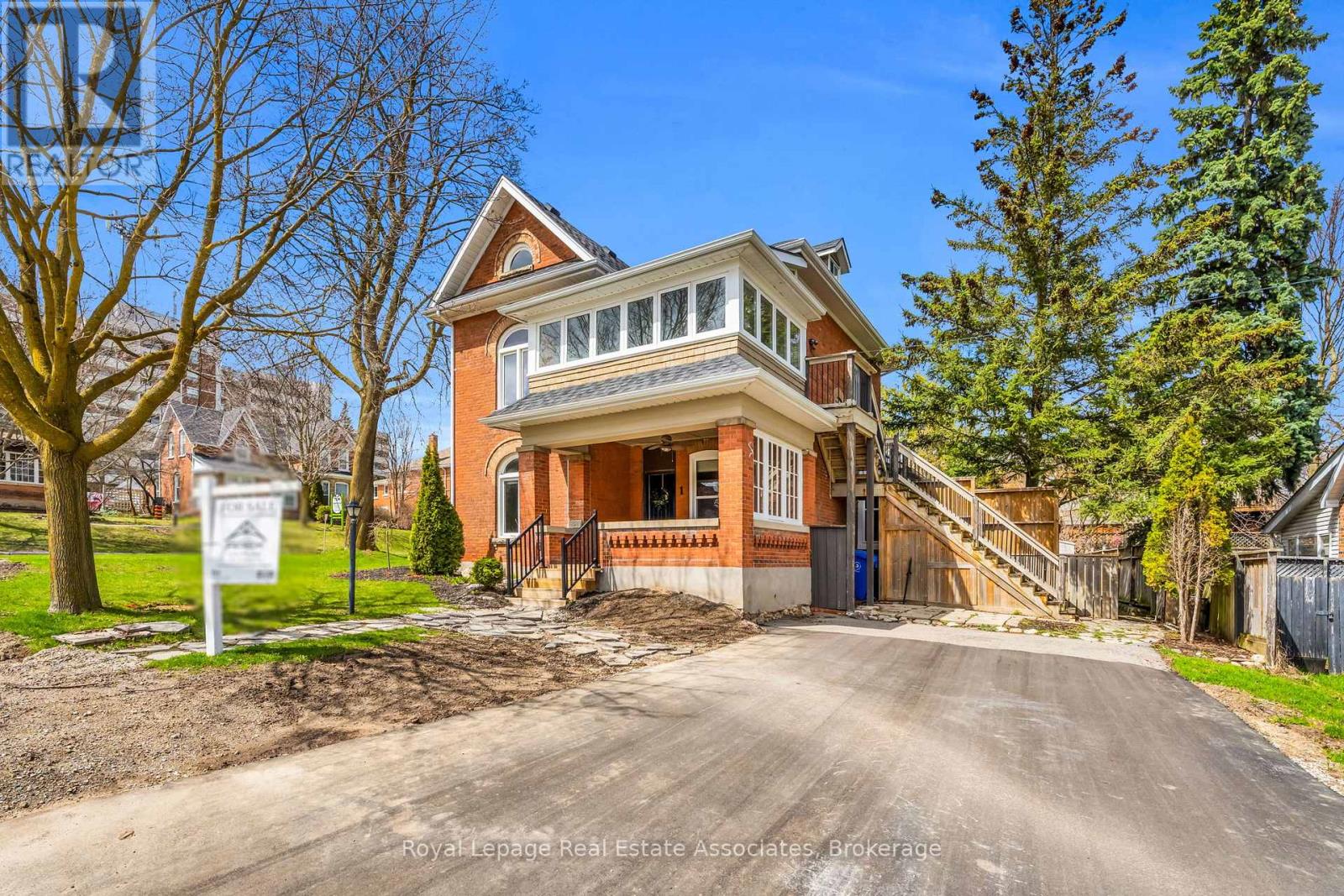 1 THIRD AVENUE, Orangeville, Ontario