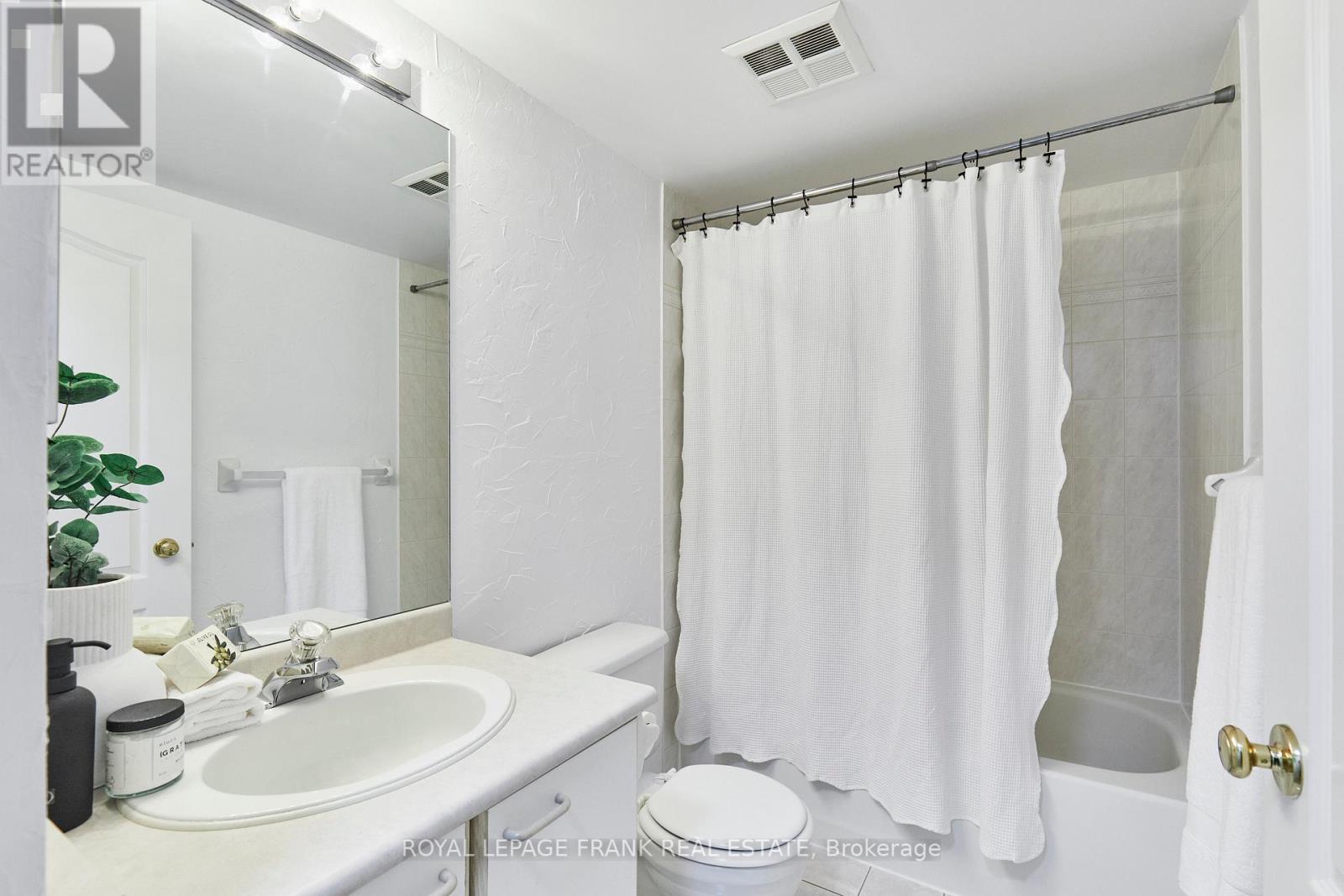 707 - 1400 The Esplanade N, Pickering, Ontario  L1V 6V2 - Photo 14 - E13023734