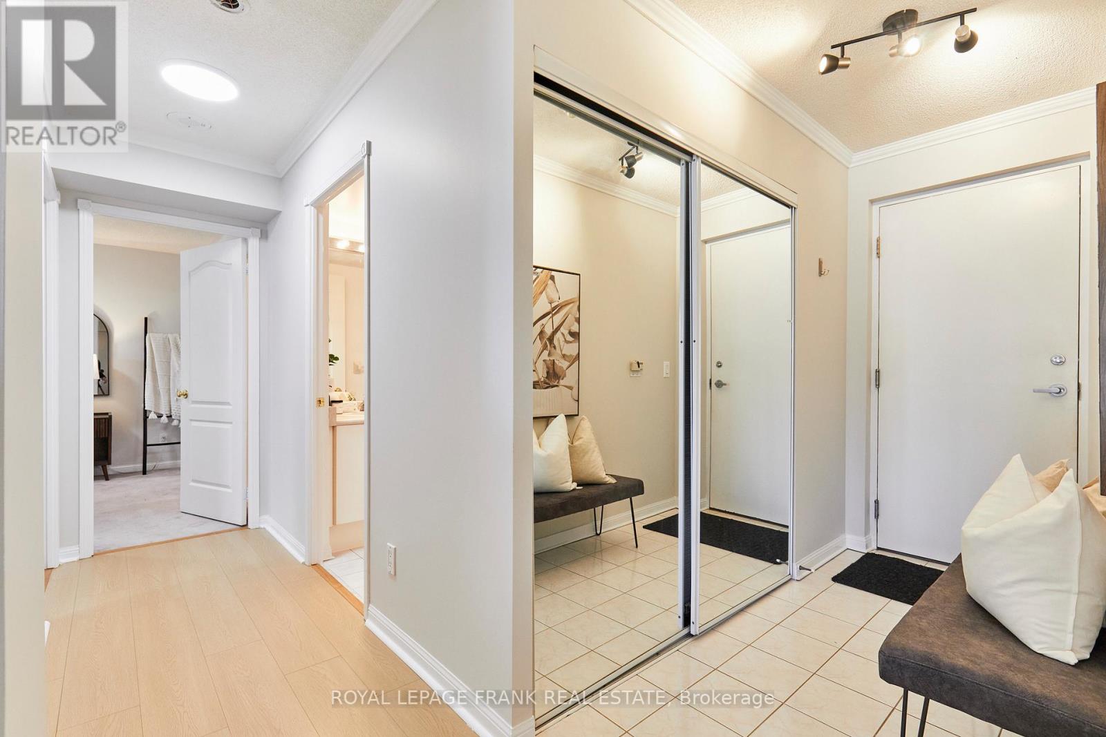 707 - 1400 The Esplanade N, Pickering, Ontario  L1V 6V2 - Photo 7 - E13023734