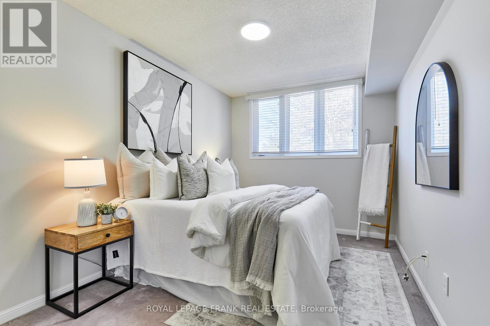 707 - 1400 The Esplanade N, Pickering, Ontario  L1V 6V2 - Photo 8 - E13023734