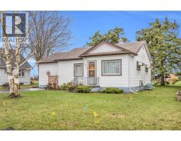 104 KING Street, Palmerston, Ontario