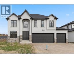 8356 ANNIE, Amherstburg, Ontario
