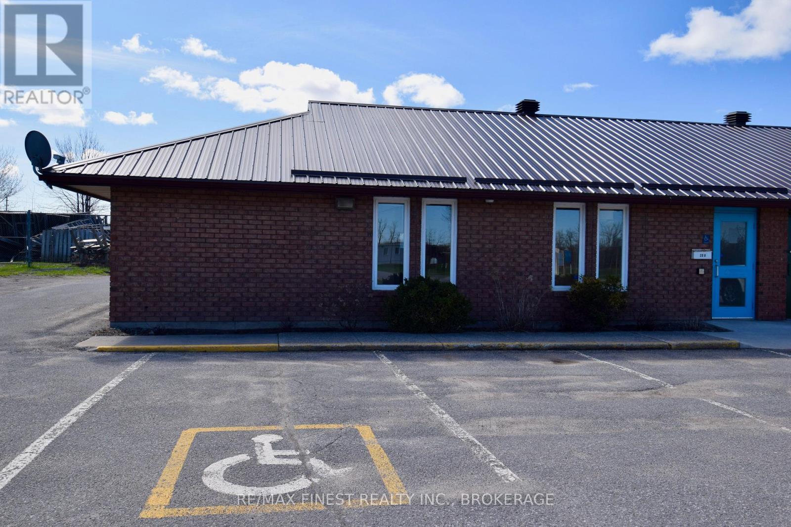 Unit B - 20 Richmond Unit B Richmond Boulevard, Greater Napanee, Ontario  K7R 4A4 - Photo 1 - X13023732