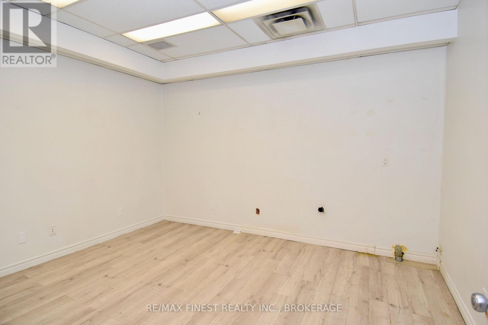 Unit B - 20 Richmond Unit B Richmond Boulevard, Greater Napanee, Ontario  K7R 4A4 - Photo 5 - X13023732