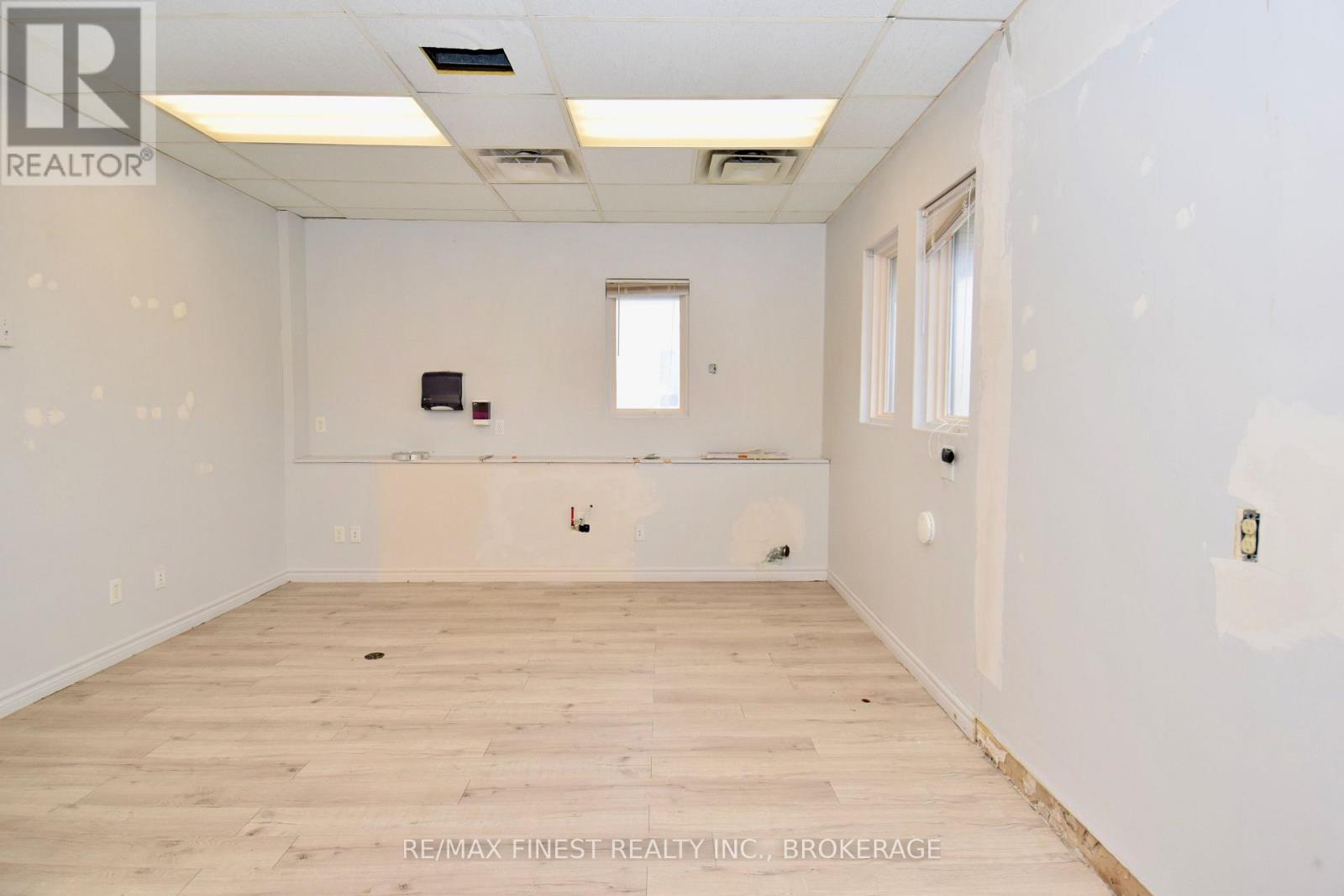 Unit B - 20 Richmond Unit B Richmond Boulevard, Greater Napanee, Ontario  K7R 4A4 - Photo 7 - X13023732