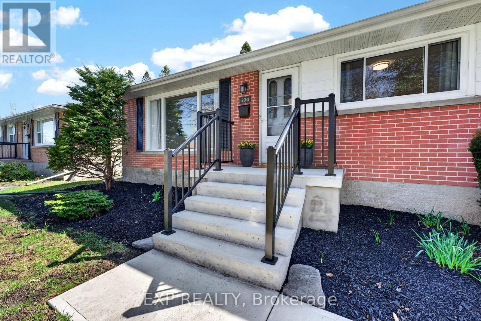 390 Mcewen Drive, Kingston, Ontario  K7M 3W3 - Photo 3 - X13023686