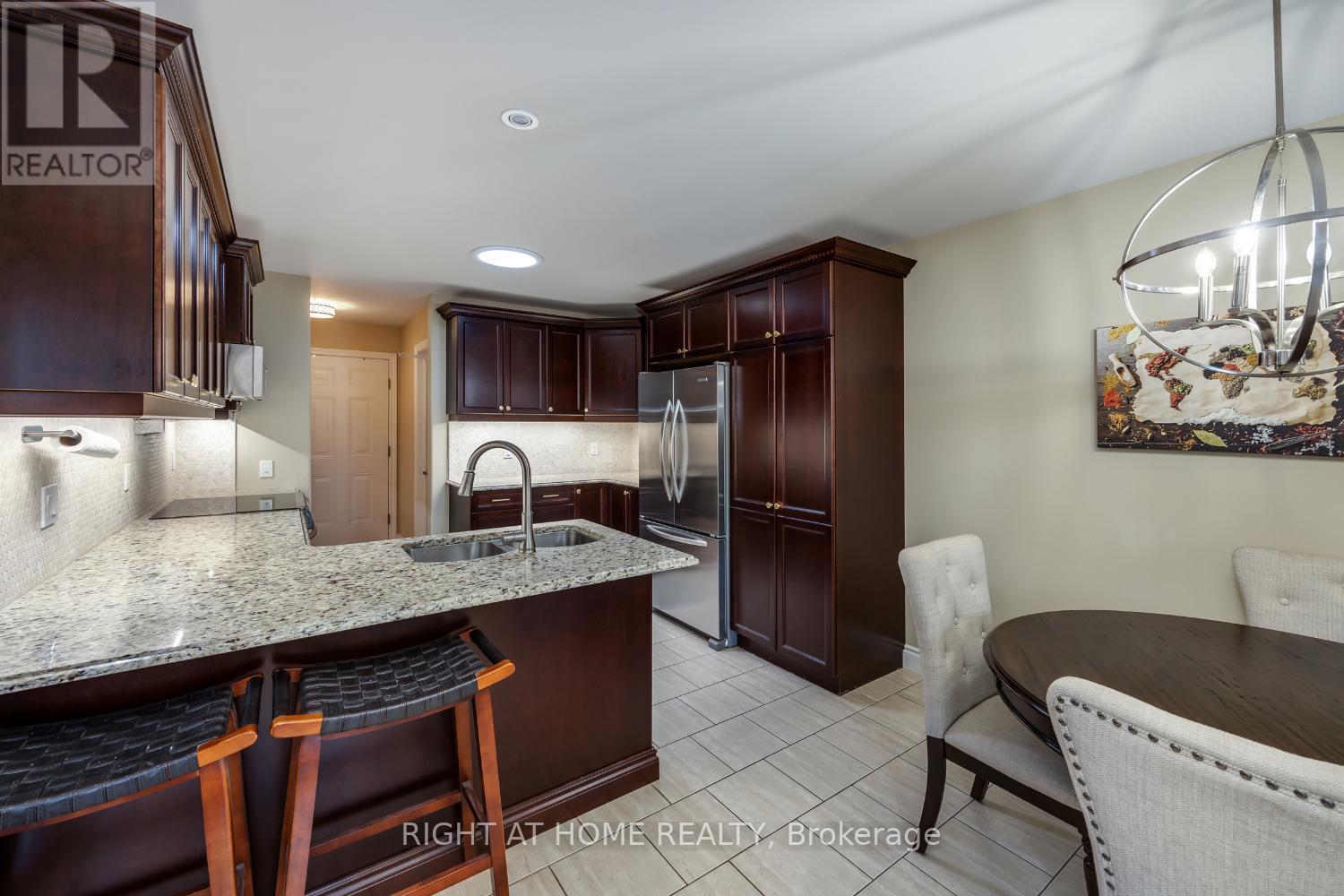 22 Lavender Place, Belleville, Ontario  K8P 0B9 - Photo 5 - X13023752