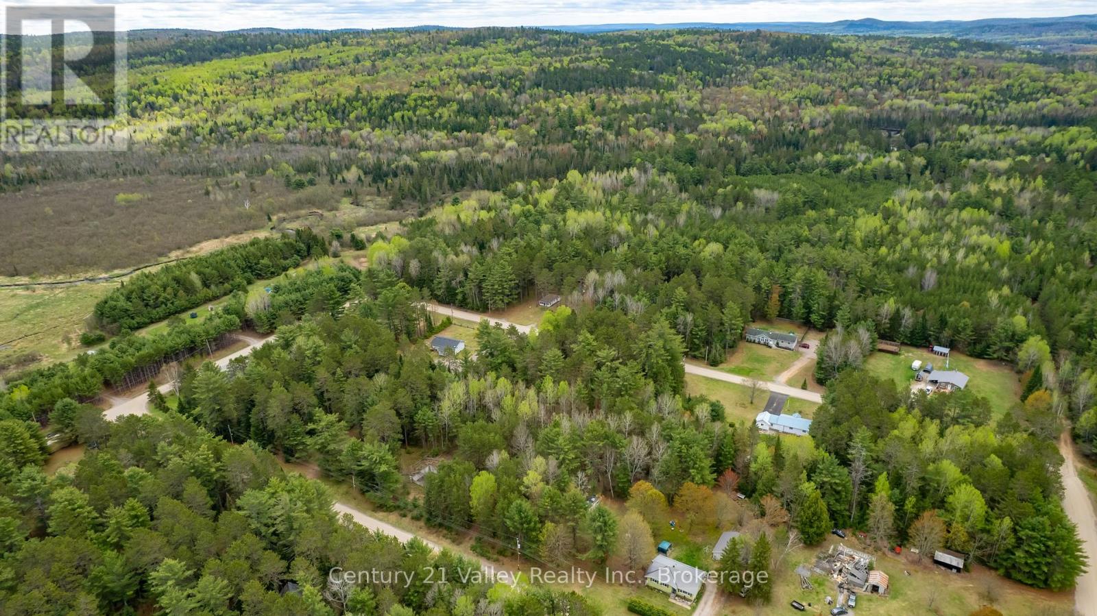 536 Pine Street, Greater Madawaska, Ontario  K0J 2R0 - Photo 31 - X13023640