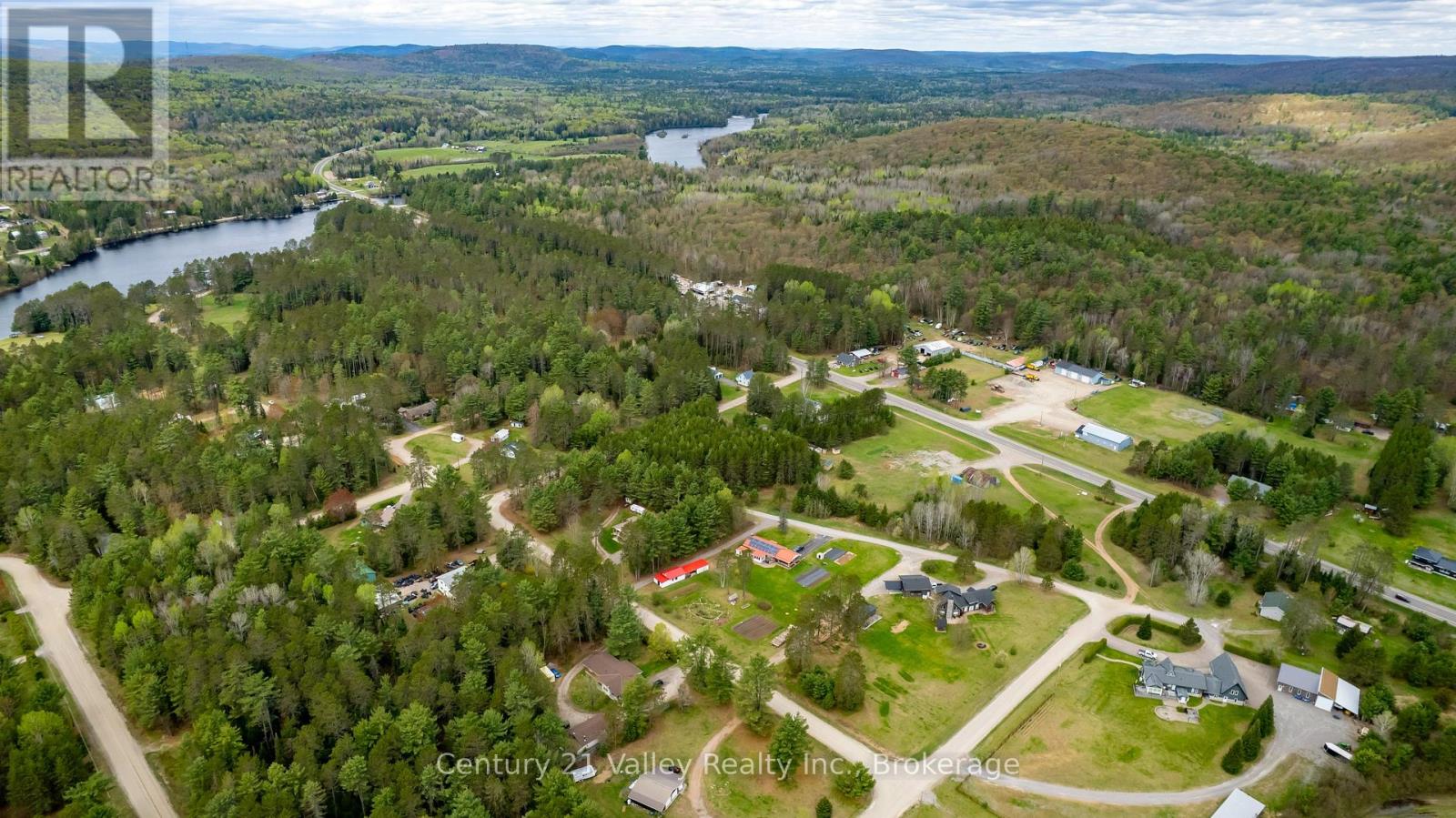 536 Pine Street, Greater Madawaska, Ontario  K0J 2R0 - Photo 41 - X13023640