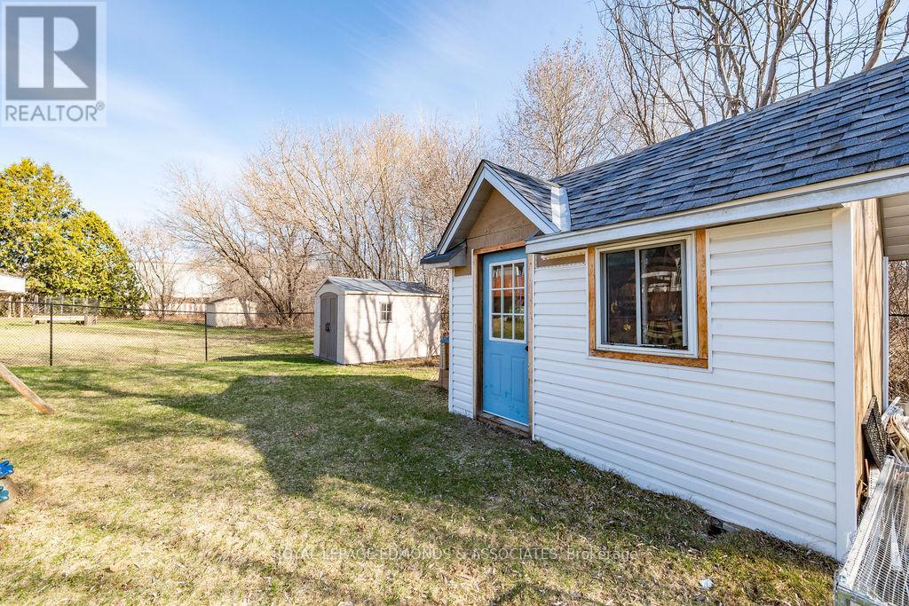 317 Julien Street, Pembroke, Ontario  K8A 3P6 - Photo 11 - X13023642