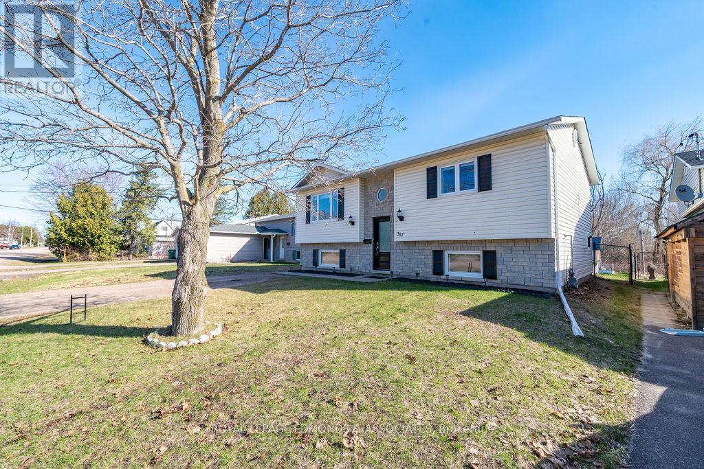 317 Julien Street, Pembroke, Ontario  K8A 3P6 - Photo 3 - X13023642