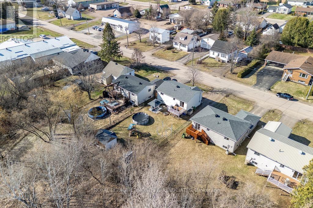 317 Julien Street, Pembroke, Ontario  K8A 3P6 - Photo 48 - X13023642