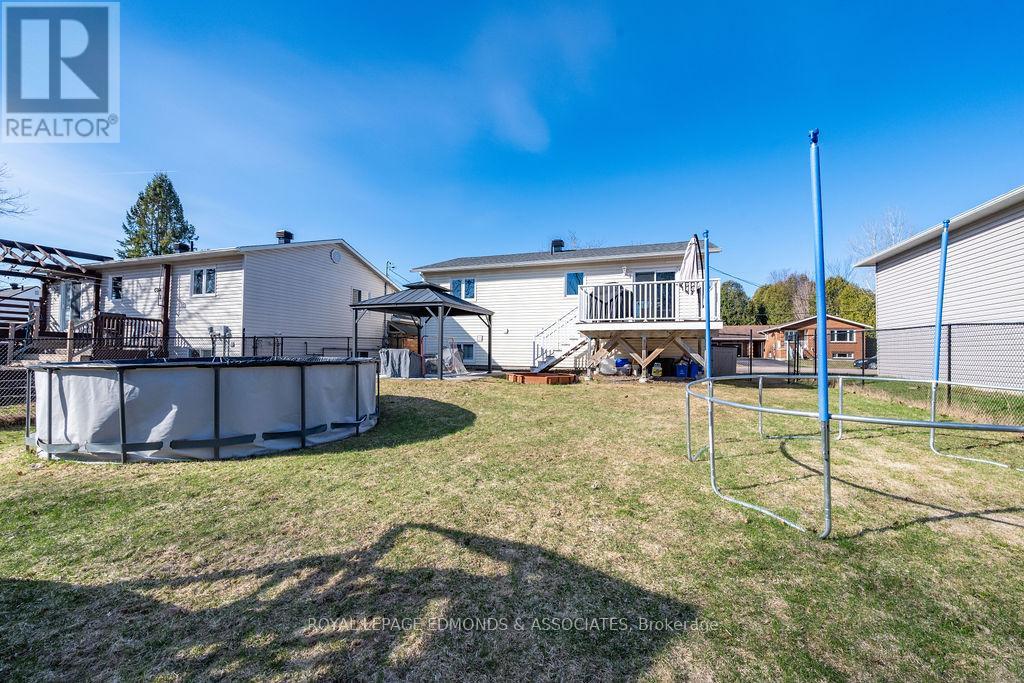 317 Julien Street, Pembroke, Ontario  K8A 3P6 - Photo 7 - X13023642