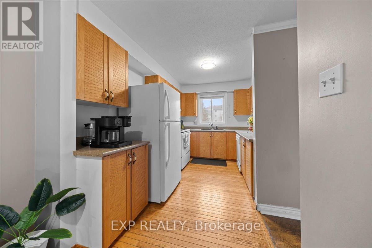 140 Castlegreen Private, Ottawa, Ontario  K1T 3N2 - Photo 7 - X13023674