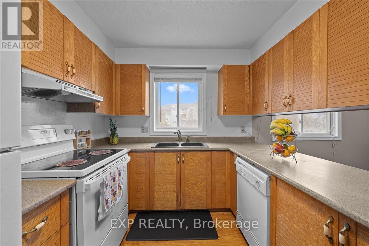 140 Castlegreen Private, Ottawa, Ontario  K1T 3N2 - Photo 8 - X13023674