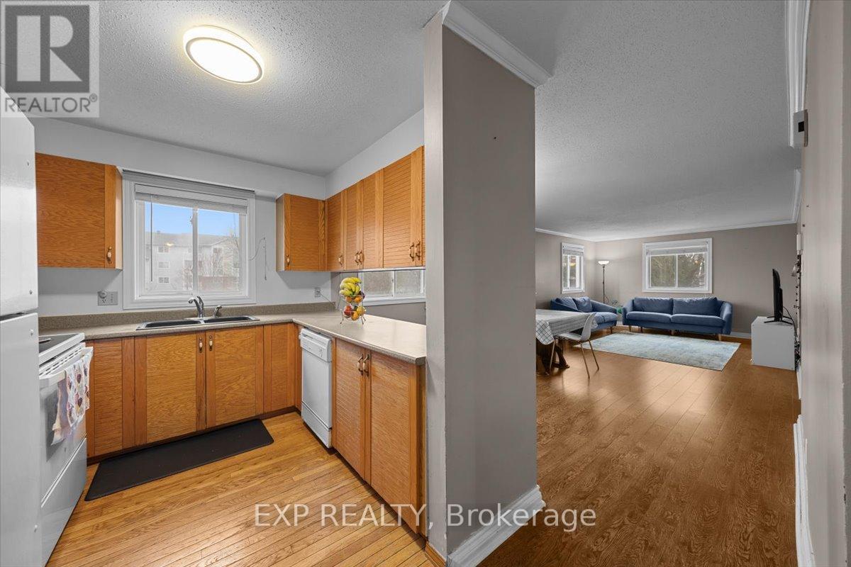 140 Castlegreen Private, Ottawa, Ontario  K1T 3N2 - Photo 9 - X13023674