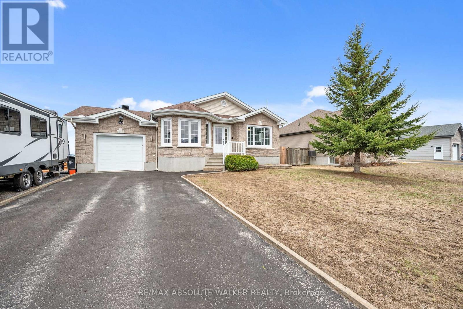 113 RICHARD STREET, Alfred and Plantagenet, Ontario