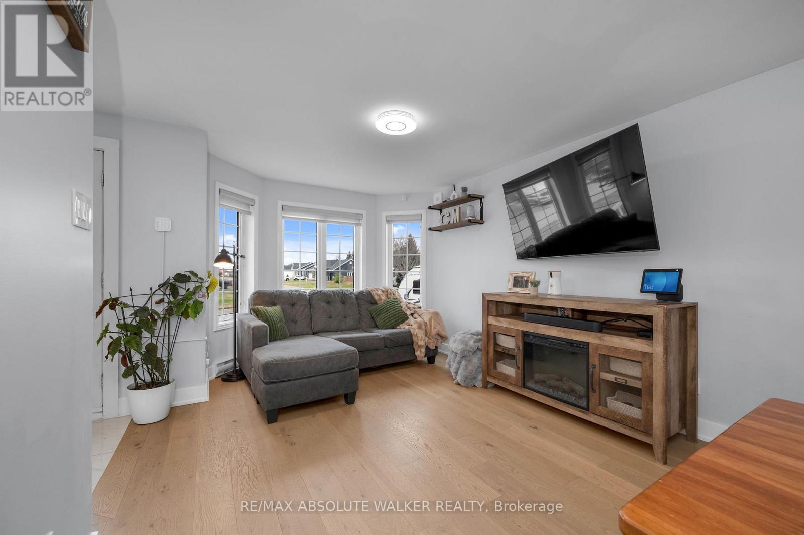 113 Richard Street, Alfred And Plantagenet, Ontario  K0B 1A0 - Photo 6 - X13023754