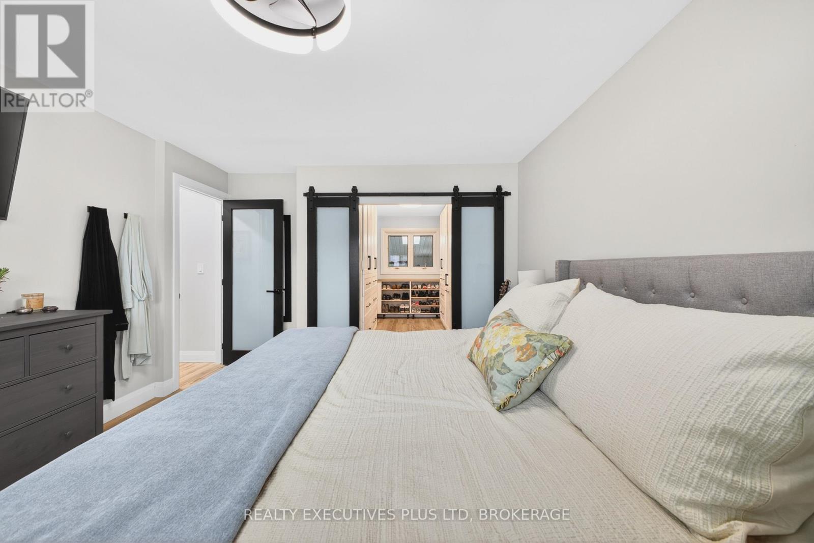 6410 Sherwood Road, Niagara Falls, Ontario  L2E 5M1 - Photo 16 - X13023658