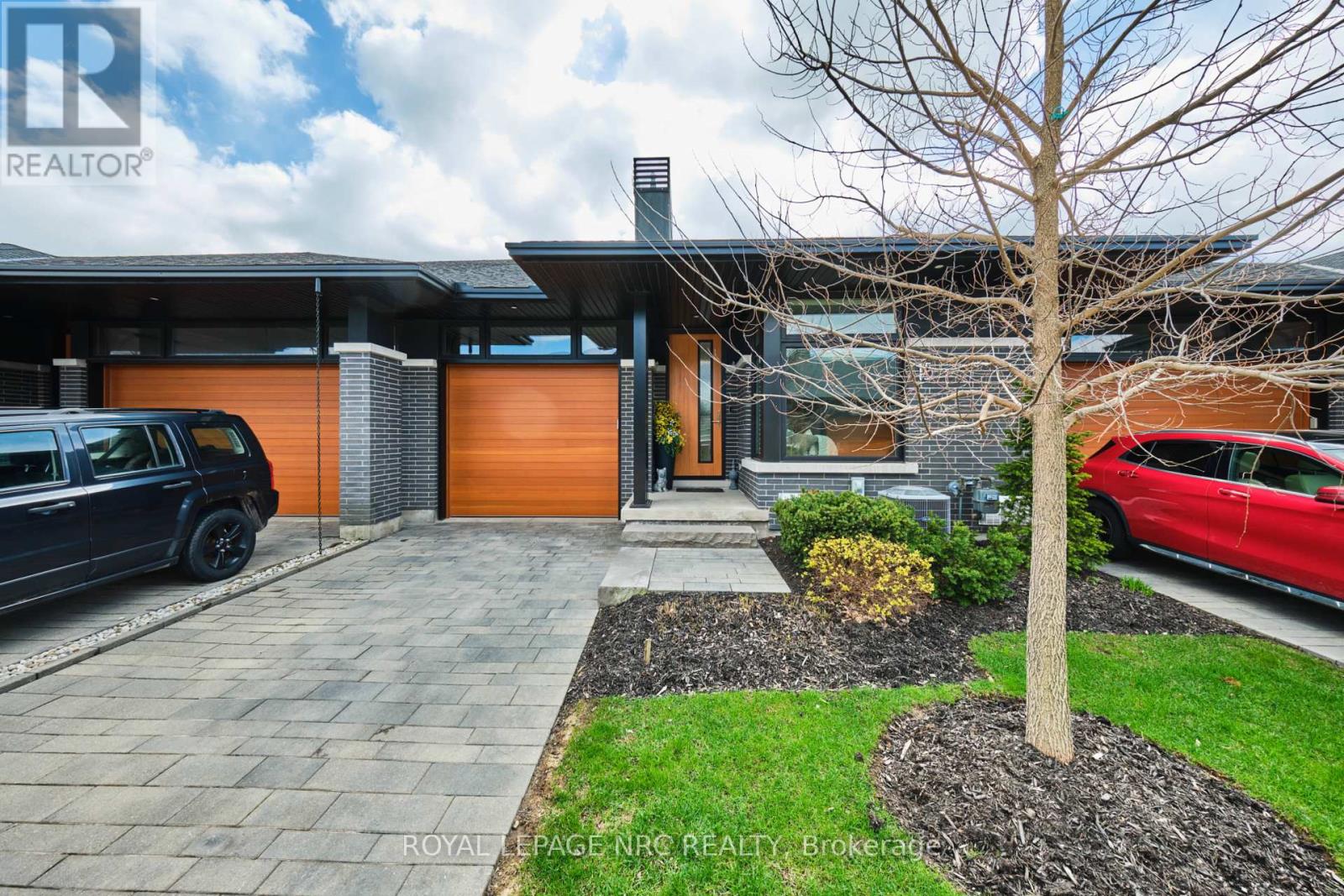 15 TALIESIN TRAIL, Welland, Ontario