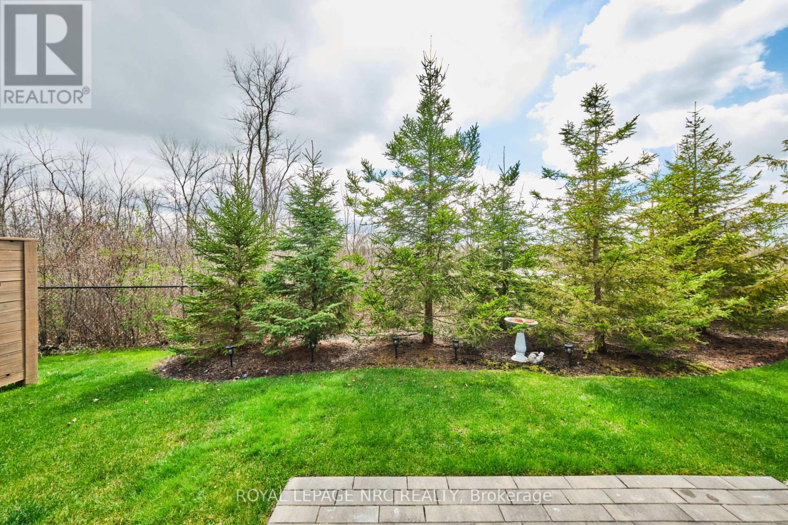 15 Taliesin Trail, Welland, Ontario  L3C 0H5 - Photo 6 - X13023746