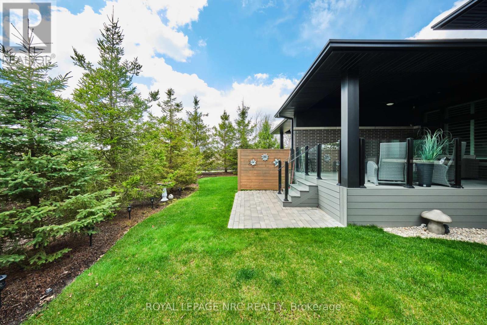 15 Taliesin Trail, Welland, Ontario  L3C 0H5 - Photo 7 - X13023746