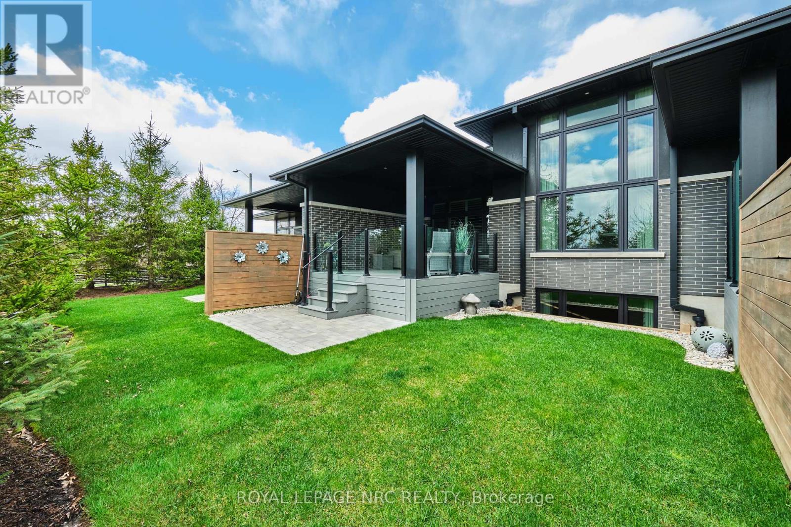 15 Taliesin Trail, Welland, Ontario  L3C 0H5 - Photo 8 - X13023746