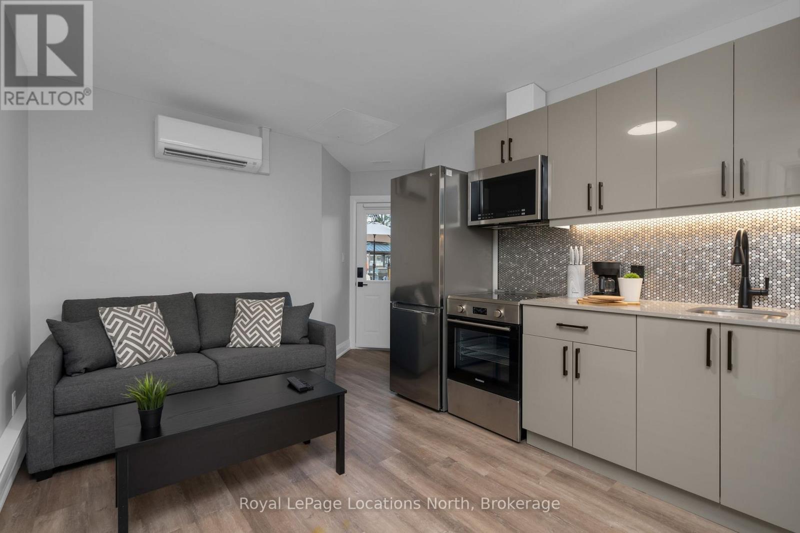 148 Mosley Street, Wasaga Beach, Ontario  L9Z 2K1 - Photo 17 - S13023692