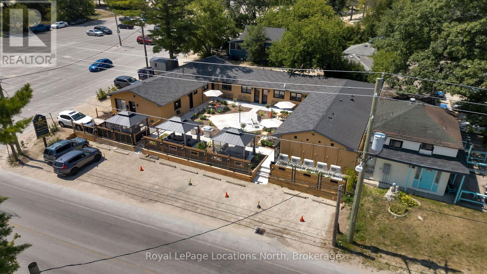 148 Mosley Street, Wasaga Beach, Ontario  L9Z 2K1 - Photo 2 - S13023692