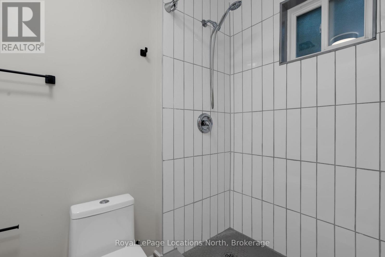 148 Mosley Street, Wasaga Beach, Ontario  L9Z 2K1 - Photo 23 - S13023692