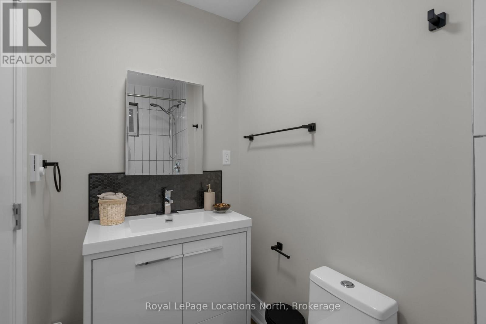 148 Mosley Street, Wasaga Beach, Ontario  L9Z 2K1 - Photo 24 - S13023692