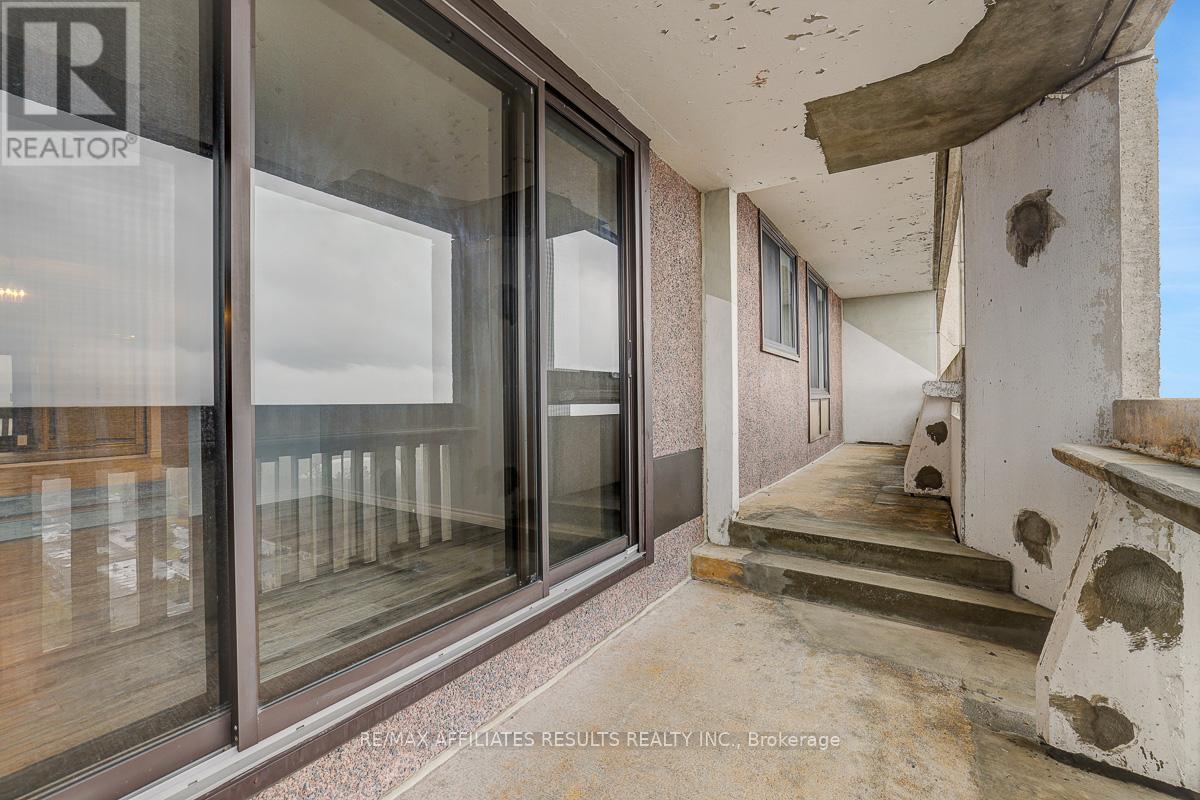 1609 - 415 Greenview Avenue, Ottawa, Ontario  K2B 8G5 - Photo 35 - X13013346