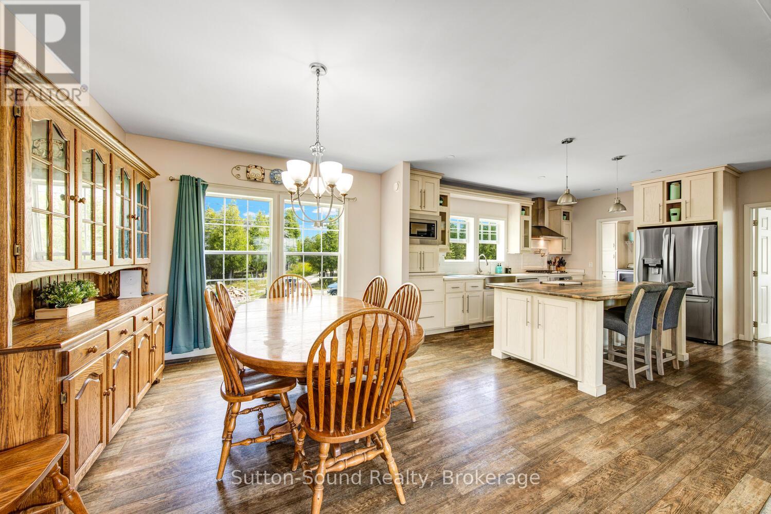 682 Dorcas Bay Road, Northern Bruce Peninsula, Ontario  N0H 2R0 - Photo 10 - X13023756