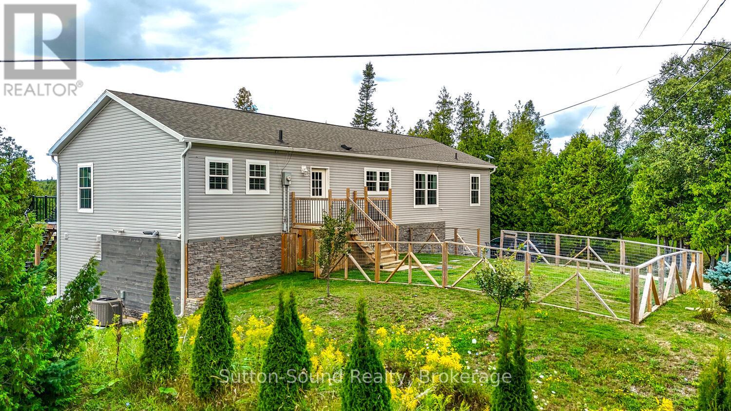 682 Dorcas Bay Road, Northern Bruce Peninsula, Ontario  N0H 2R0 - Photo 30 - X13023756